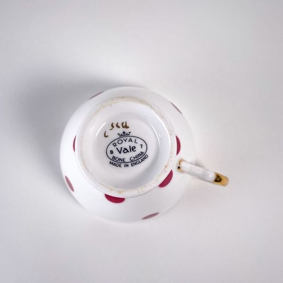 Vintage Red Polka Dot Royal Vale Teacup - Picture 8 of 8